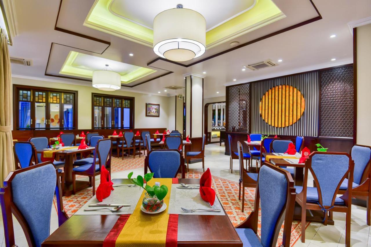 Laluna Hoi An Riverside Hotel & Spa Экстерьер фото