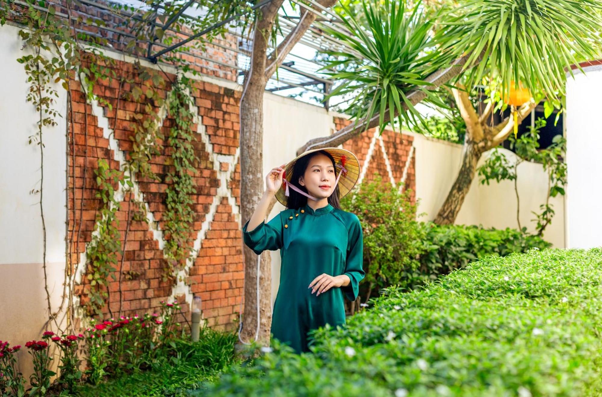 Laluna Hoi An Riverside Hotel & Spa Экстерьер фото