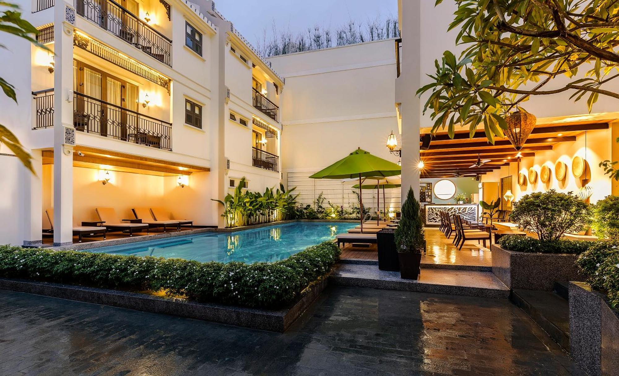 Laluna Hoi An Riverside Hotel & Spa Экстерьер фото