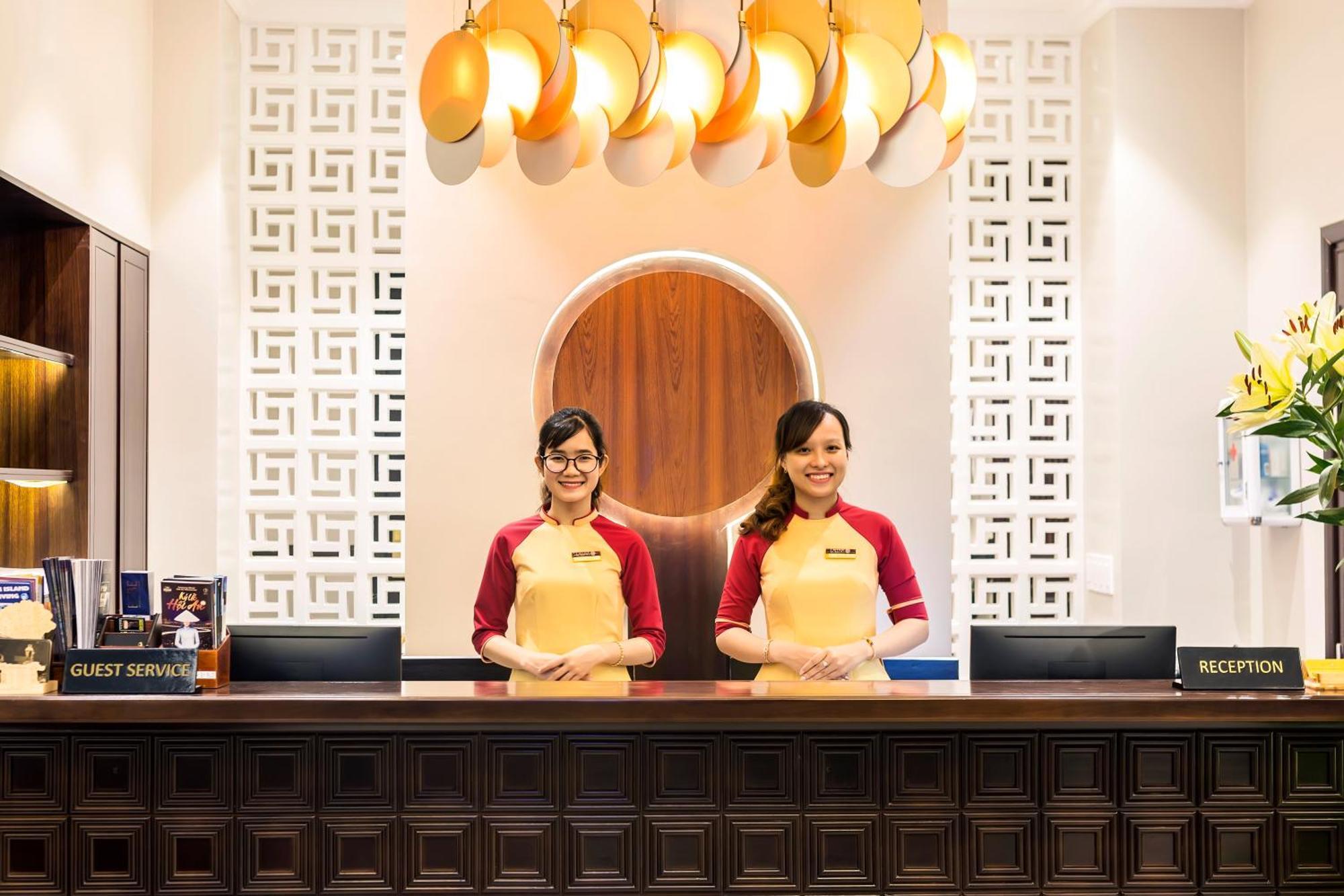 Laluna Hoi An Riverside Hotel & Spa Экстерьер фото