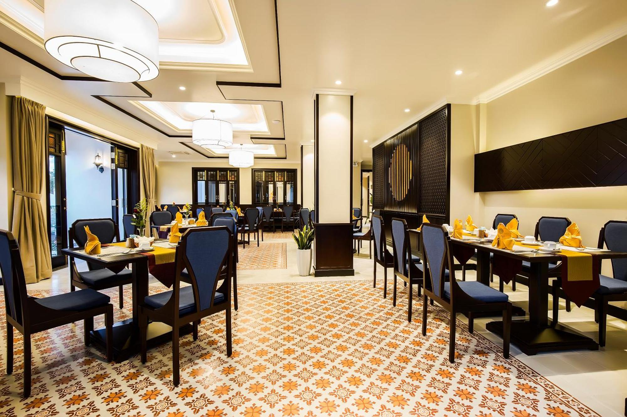 Laluna Hoi An Riverside Hotel & Spa Экстерьер фото